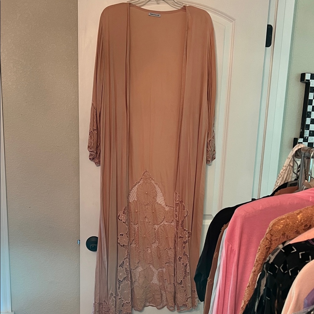 Light weight never worn kimono coral/pink